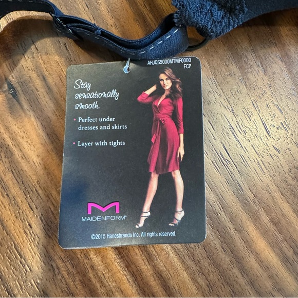 Maidenform All-Enhancing, Full-Coverage Slip - Picture 9 of 9